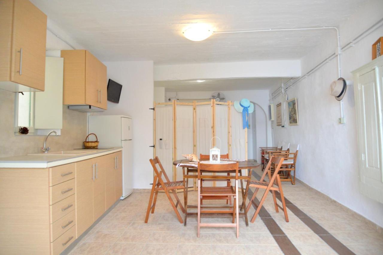 Milos Apartments Kardapis Ground Floor Klima (Milos) Exterior foto