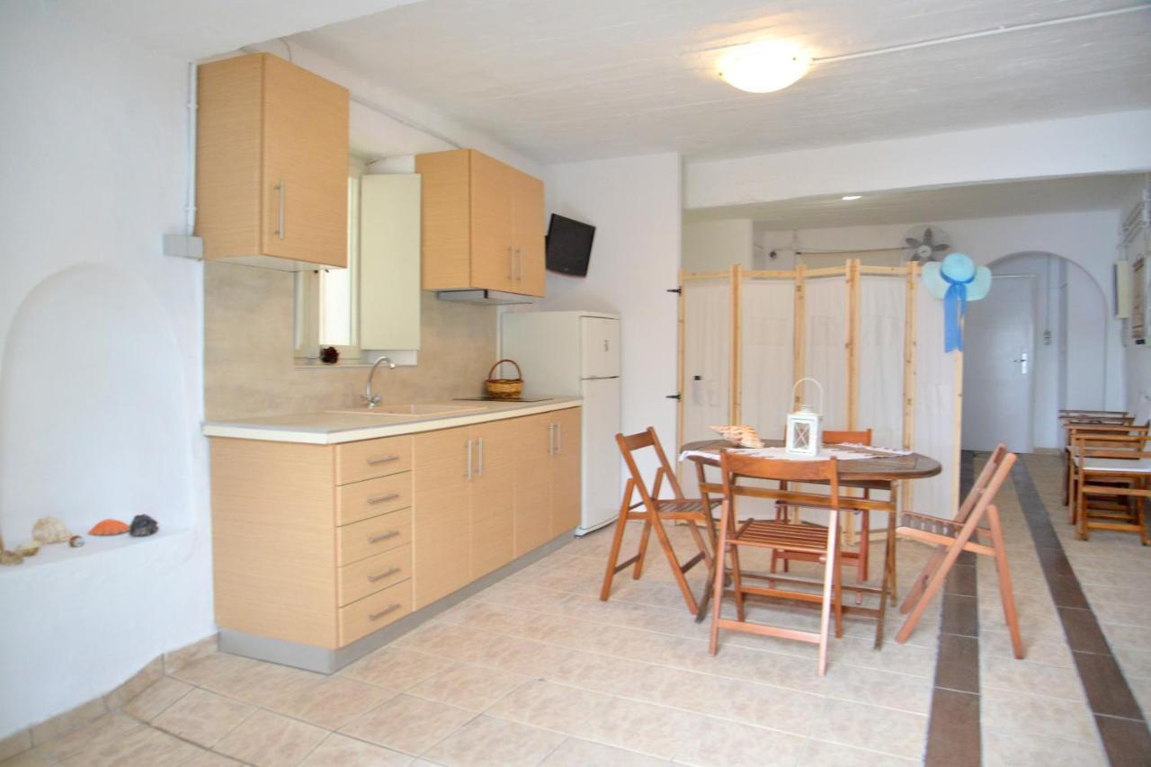Milos Apartments Kardapis Ground Floor Klima (Milos) Exterior foto